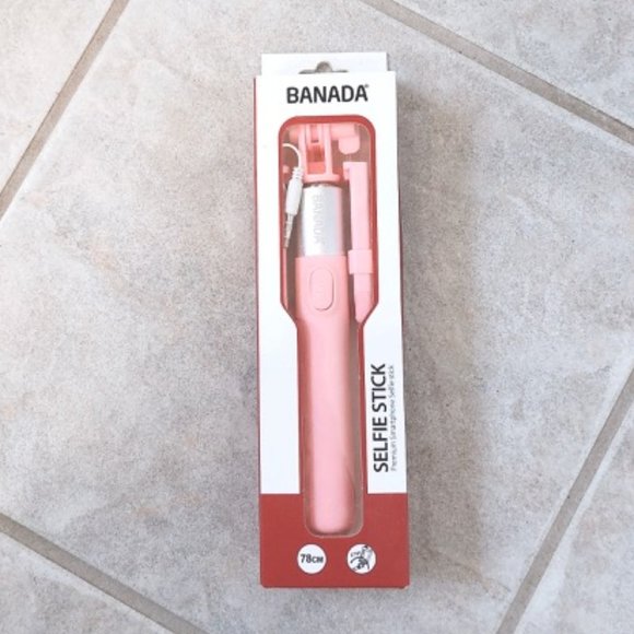 NEW Pink Selfie Stick - Picture 3 of 3